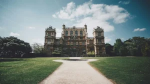 Wollaton Hall Exterior an example of things to do in and around nottingham